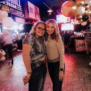 Meet your Posher, Anarenee